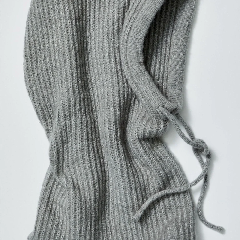 Free People Ribbed a balaclava  Green New Condition - Picture 4 of 8